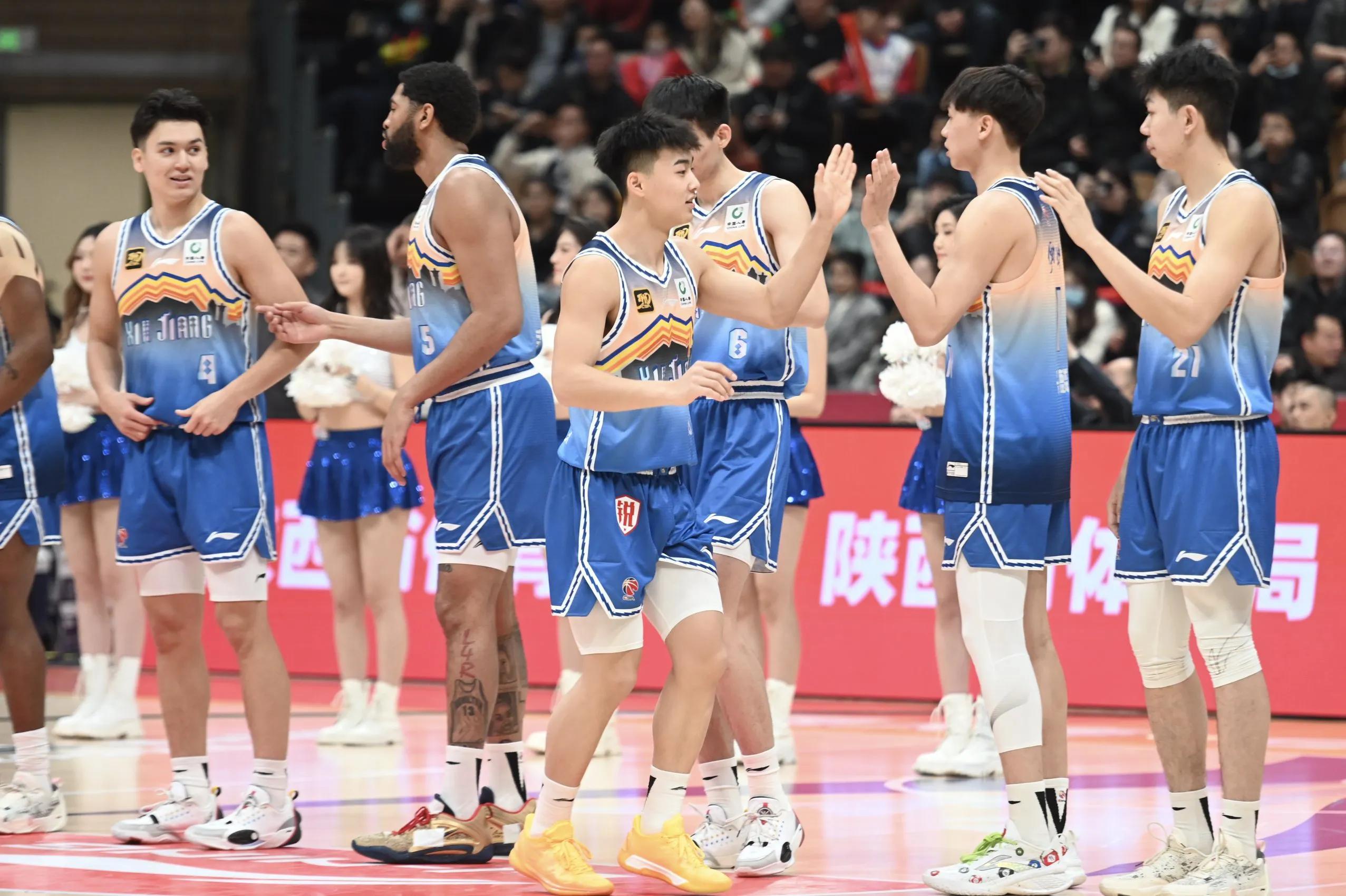 关于河北男篮客场失利，下轮备战的信息