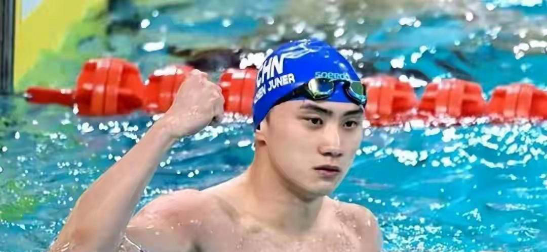 中国游泳名将成功闯入男子米蝶泳决赛