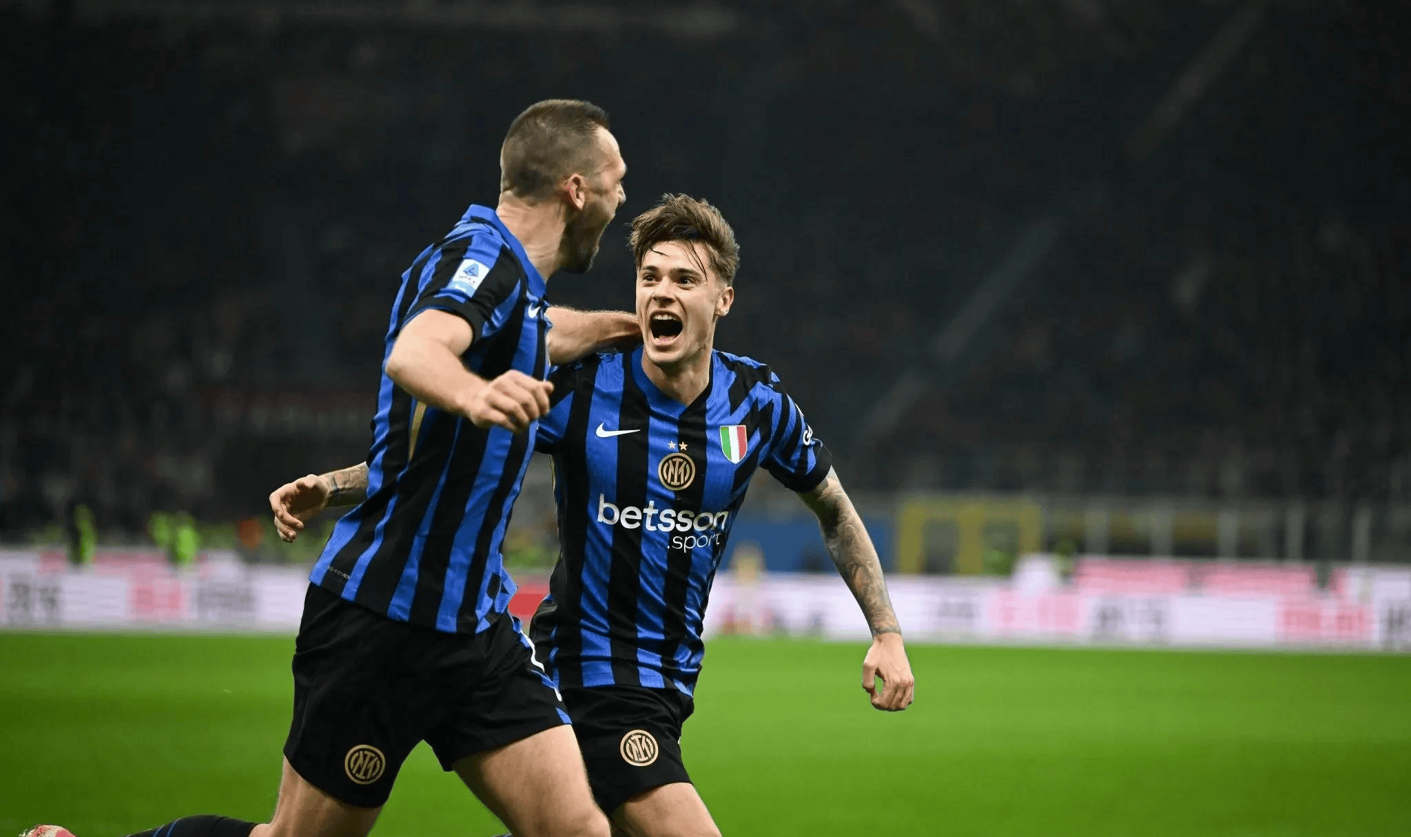 意甲豪门再度崛起，冠军悬念令人期待