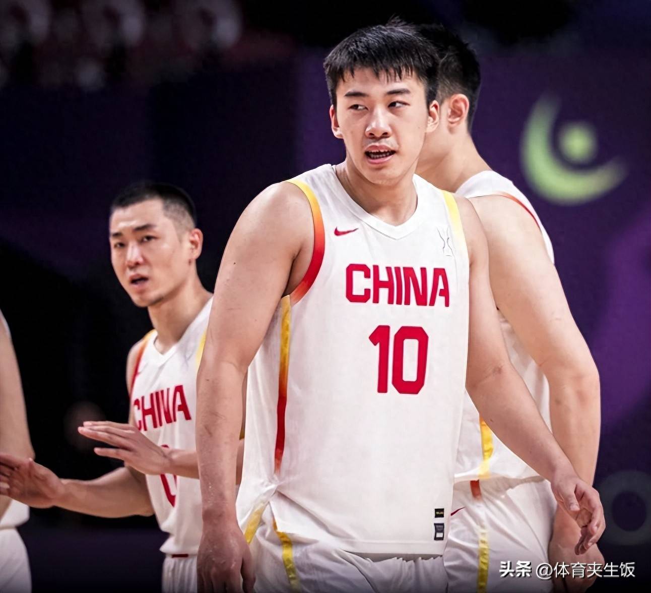 包含中国篮球职业联赛赛场上过招,谁能笑到最后的词条 包含中国篮球职业联赛赛场上过招,谁能笑到最后的词条